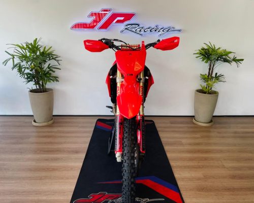 WhatsApp Image 2026-04-04 at 13.13.02